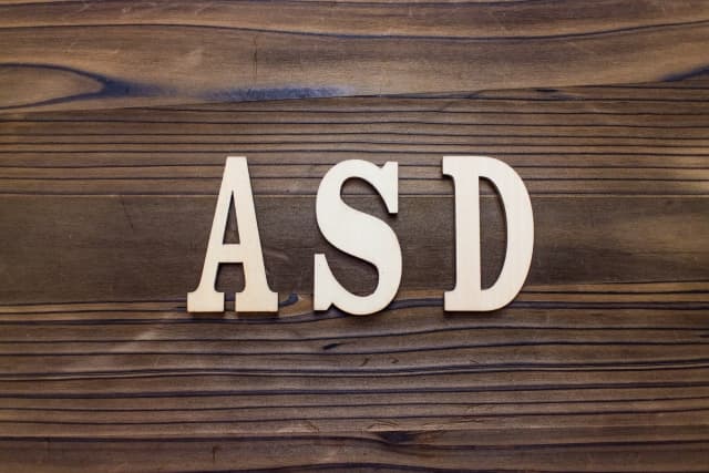 ASD（アスペルガー症候群）はなぜ記憶力がいい？影響する6つの特性