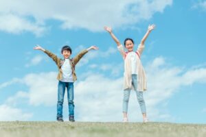 発達障がいの子どもに効果がある療育とは？年代別のプログラムを紹介